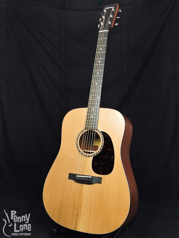 

Акустическая гитара Eastman E2D Solid Cedar Top Acoustic Dreadnought Guitar with Gig Bag