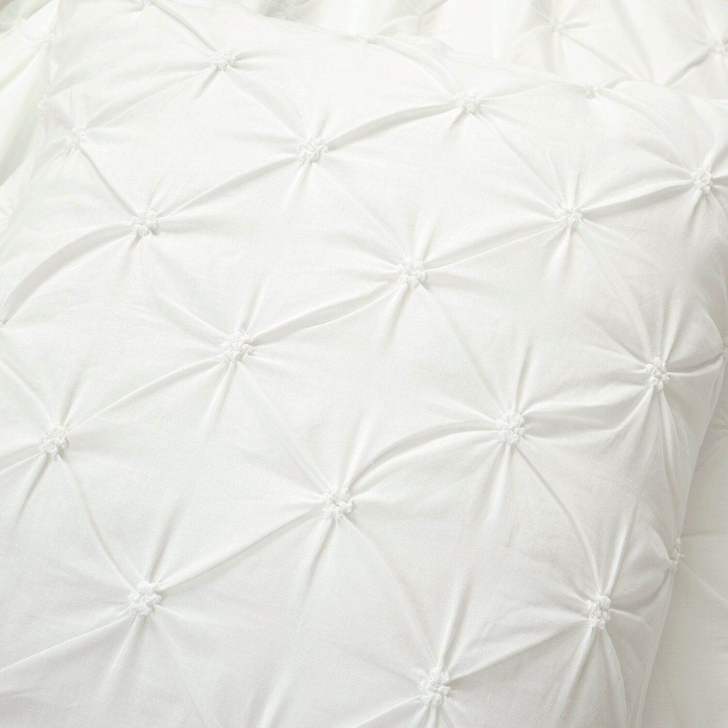

Одеяло из 100 % хлопка Ravello с защипами, белое, комплект из 3 предметов King/Cal King Lush Decor, цвет White