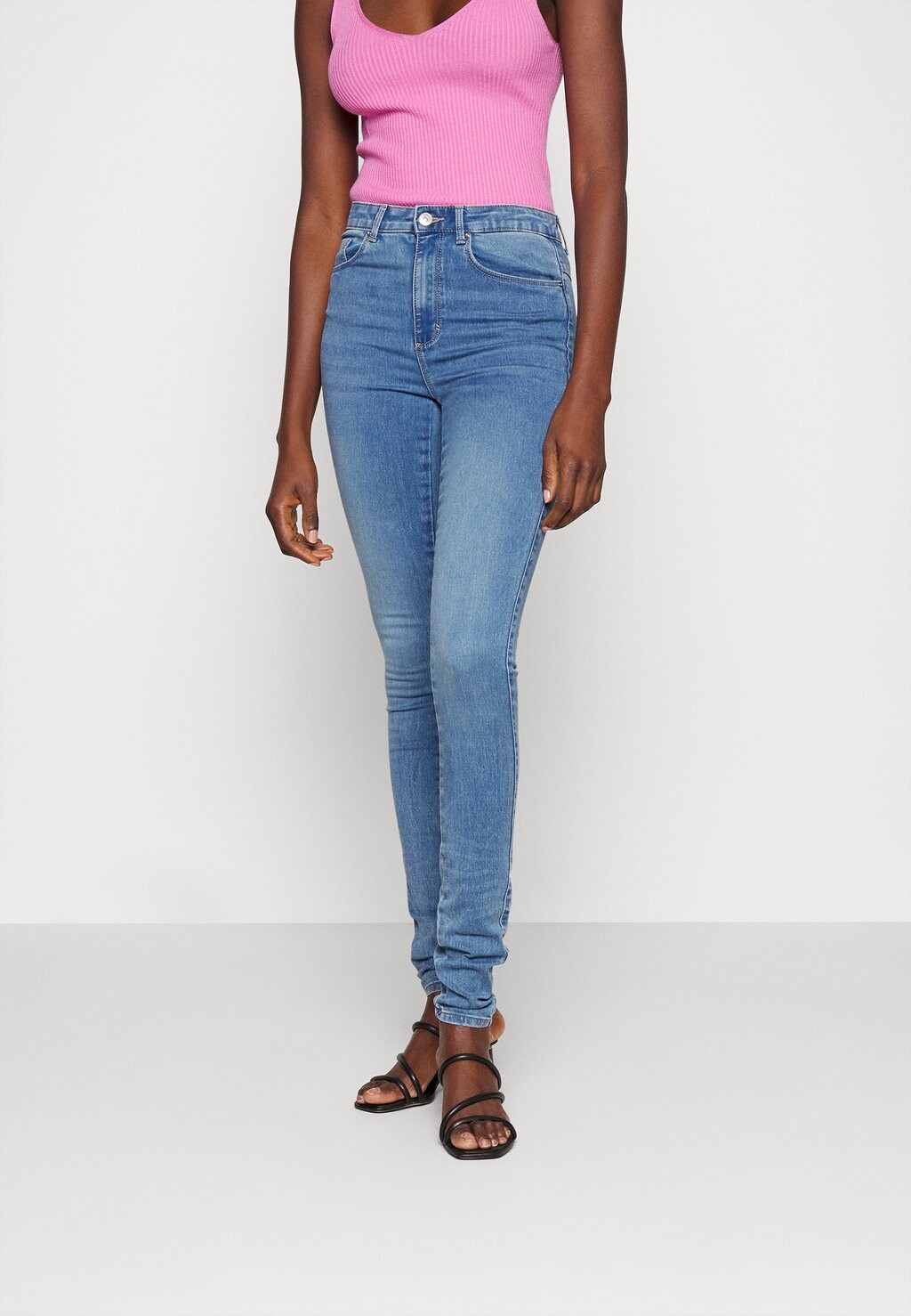 

Джинсы Skinny Fit ONLY Tall