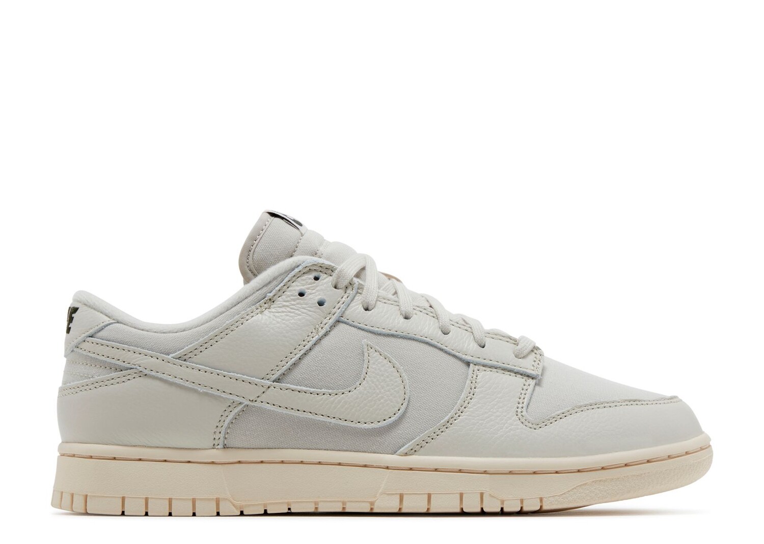 Кроссовки Nike Dunk Low Premium 'Light Orewood Brown', коричневый