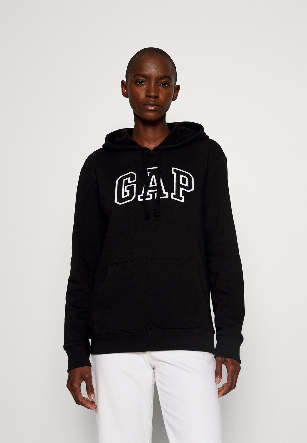 

Толстовка с капюшоном GAP, черный