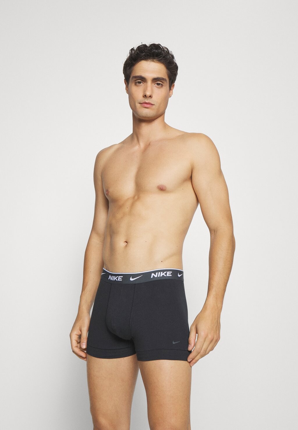 

Брюки-кюлоты ПАКЕТ 3 Nike Underwear, черный/синий/антрацит