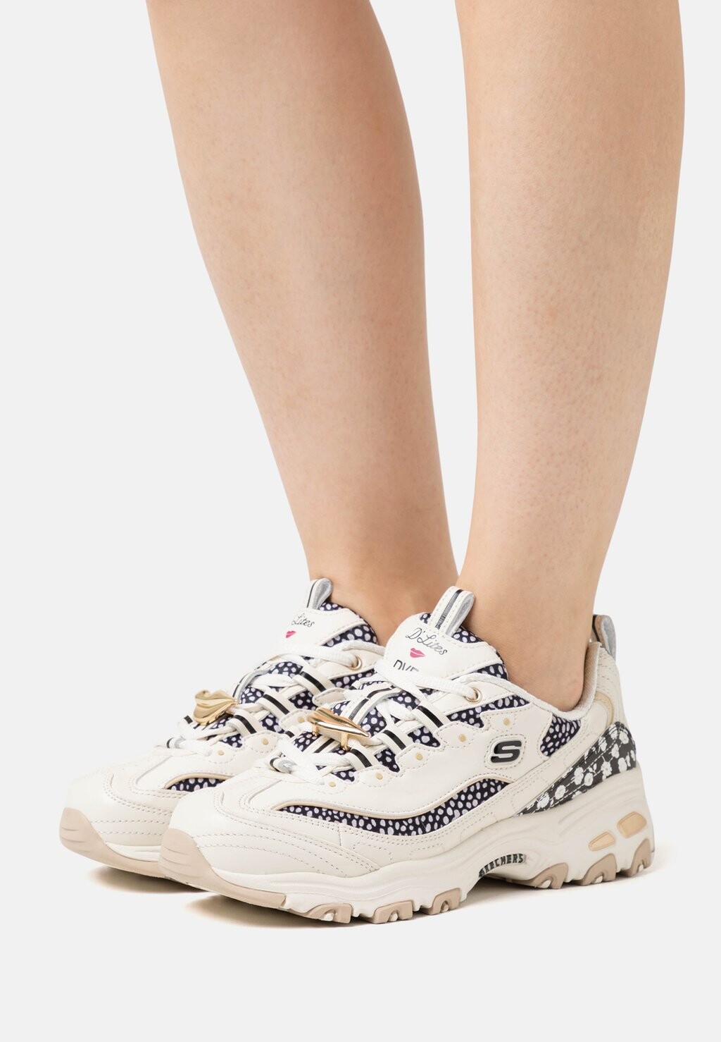 

Низкие кроссовки D'Lites Skechers Sport, цвет natural leather/black mesh/trim