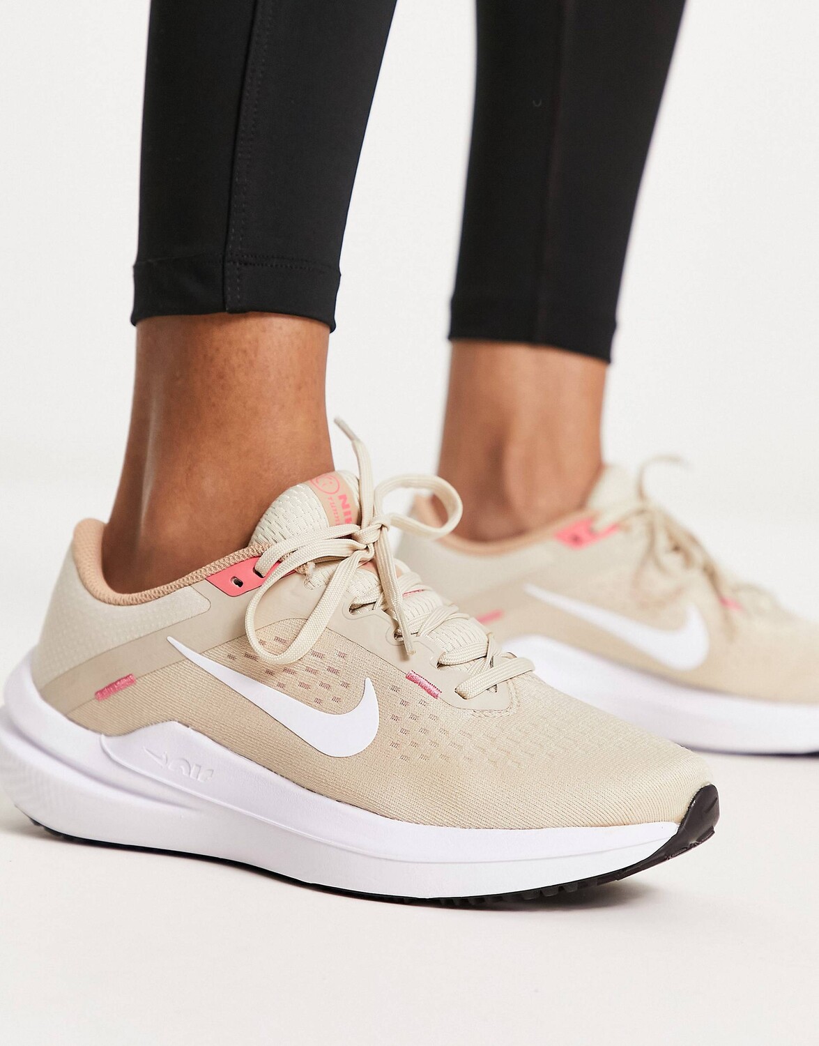

Песочные кроссовки Nike Running Air Winflo 10