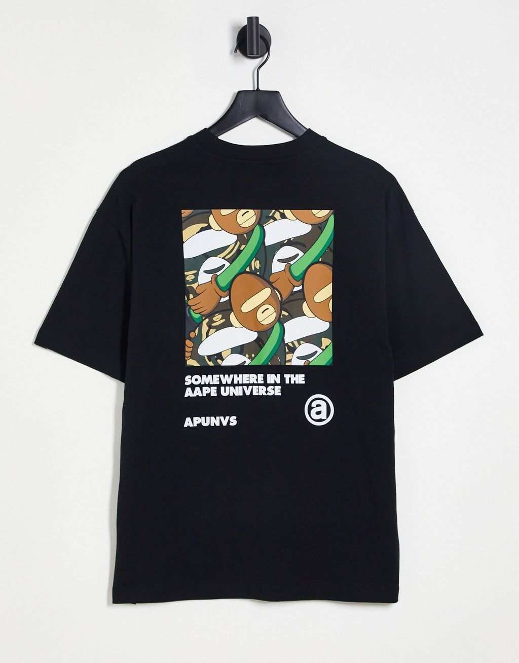 

Черная футболка с камуфляжным принтом на спине Aape By A Bathing Ape