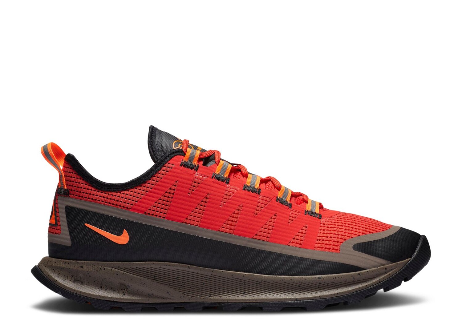 

Кроссовки Nike Acg Air Nasu 'Habanero Red', красный