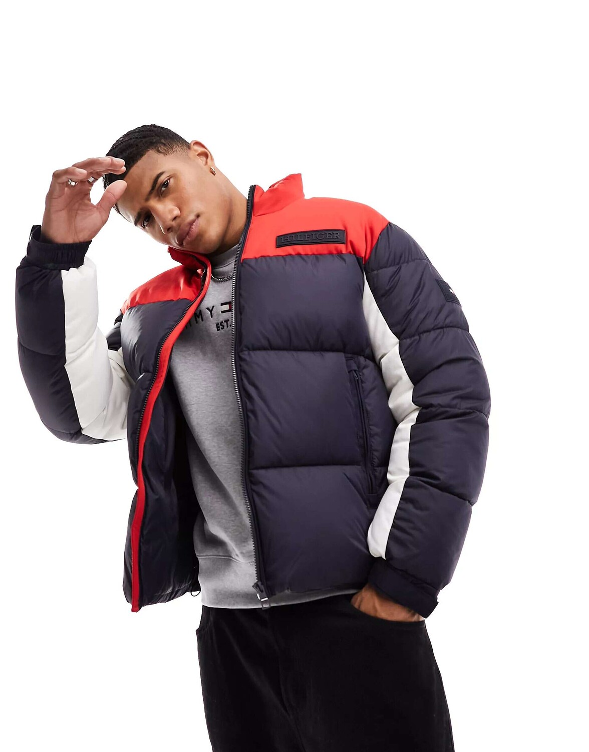 

Пуховик Tommy Hilfiger New York в стиле колор-блок rwb