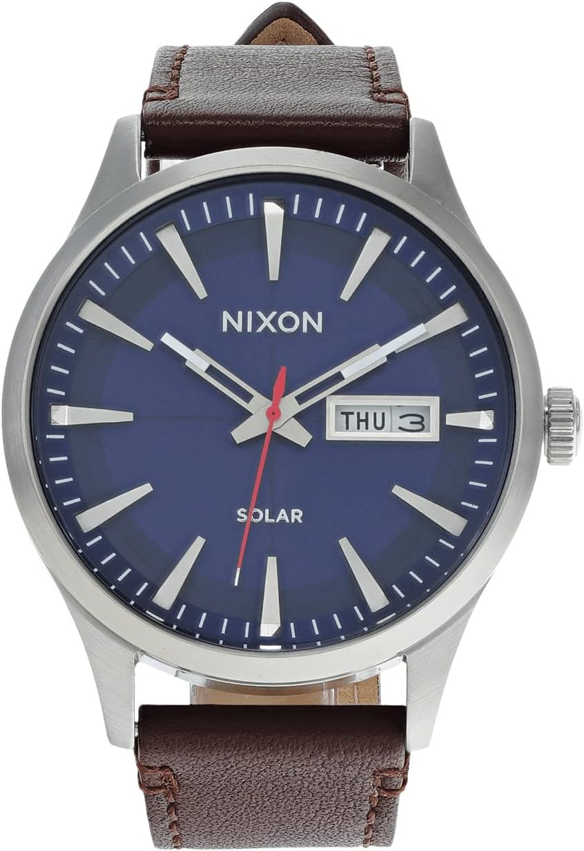 

Часы Sentry Solar Leather Nixon, цвет Navy Sunray/Silver