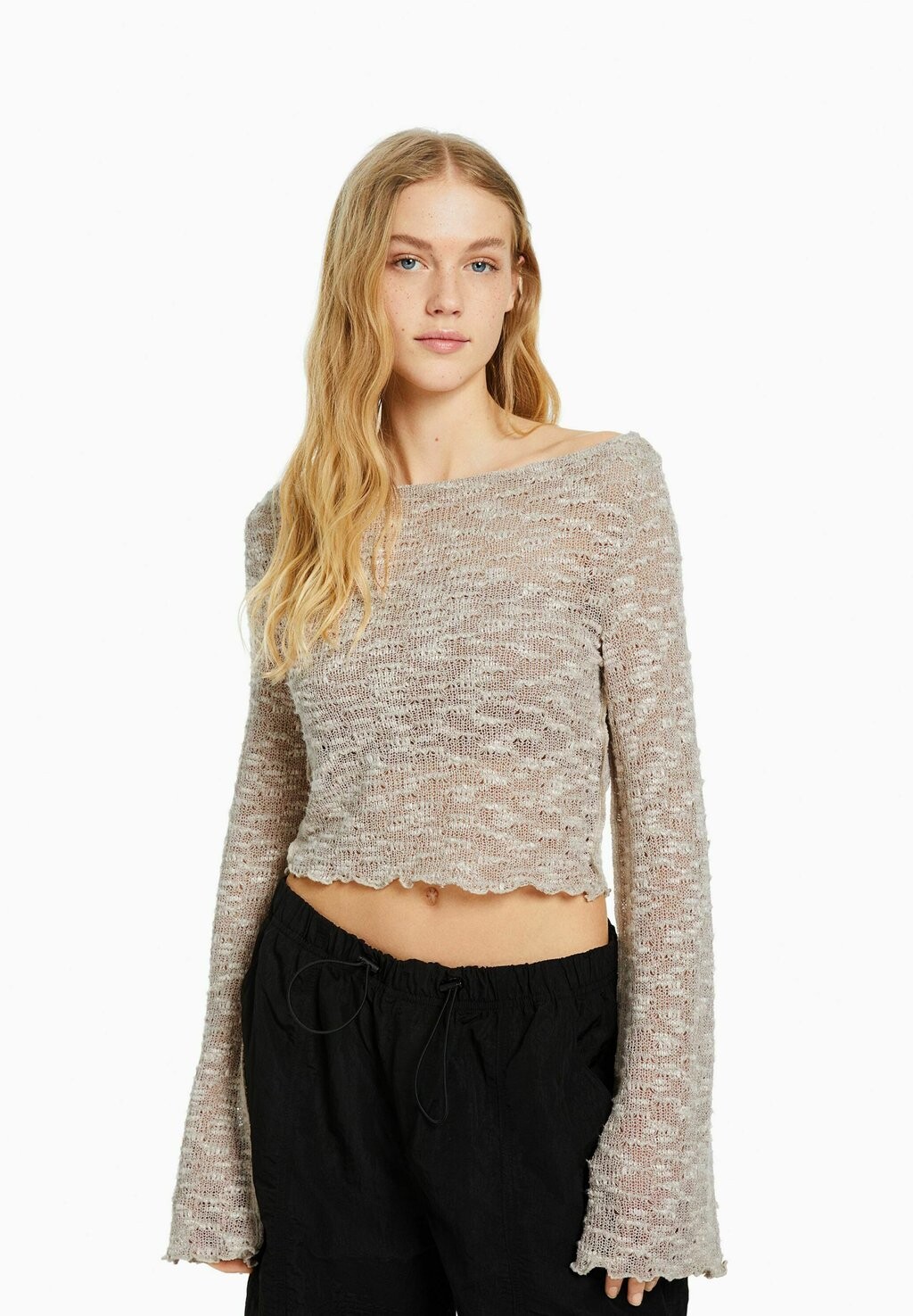 

Свитер Bershka