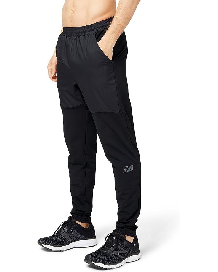 

Брюки New Balance Q Speed Joggers, черный