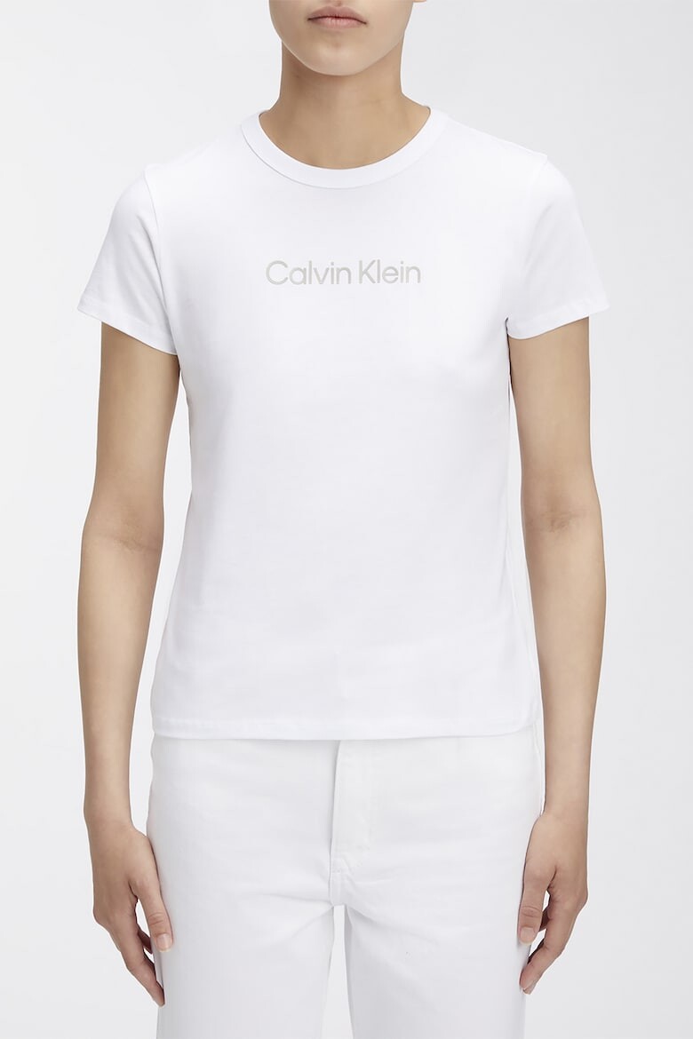 

Футболка с логотипом Calvin Klein, белый