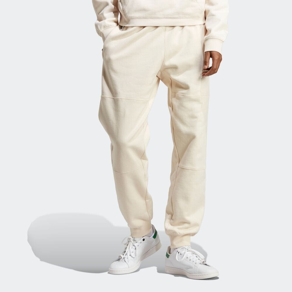 

Толстовка Adidas HR4216