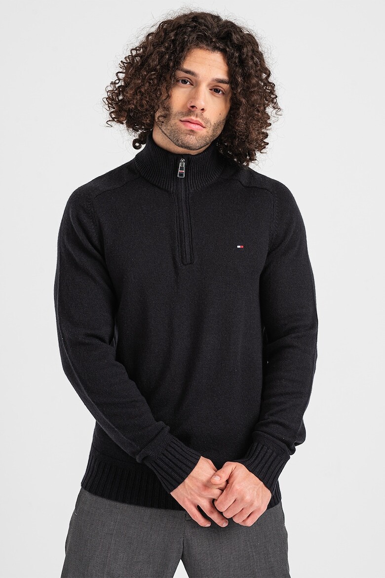 

Шерстяной свитер с короткой молнией Tommy Hilfiger, черный