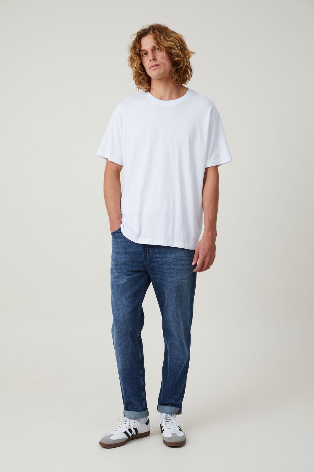 

Свободные зауженные джинсы Cotton On