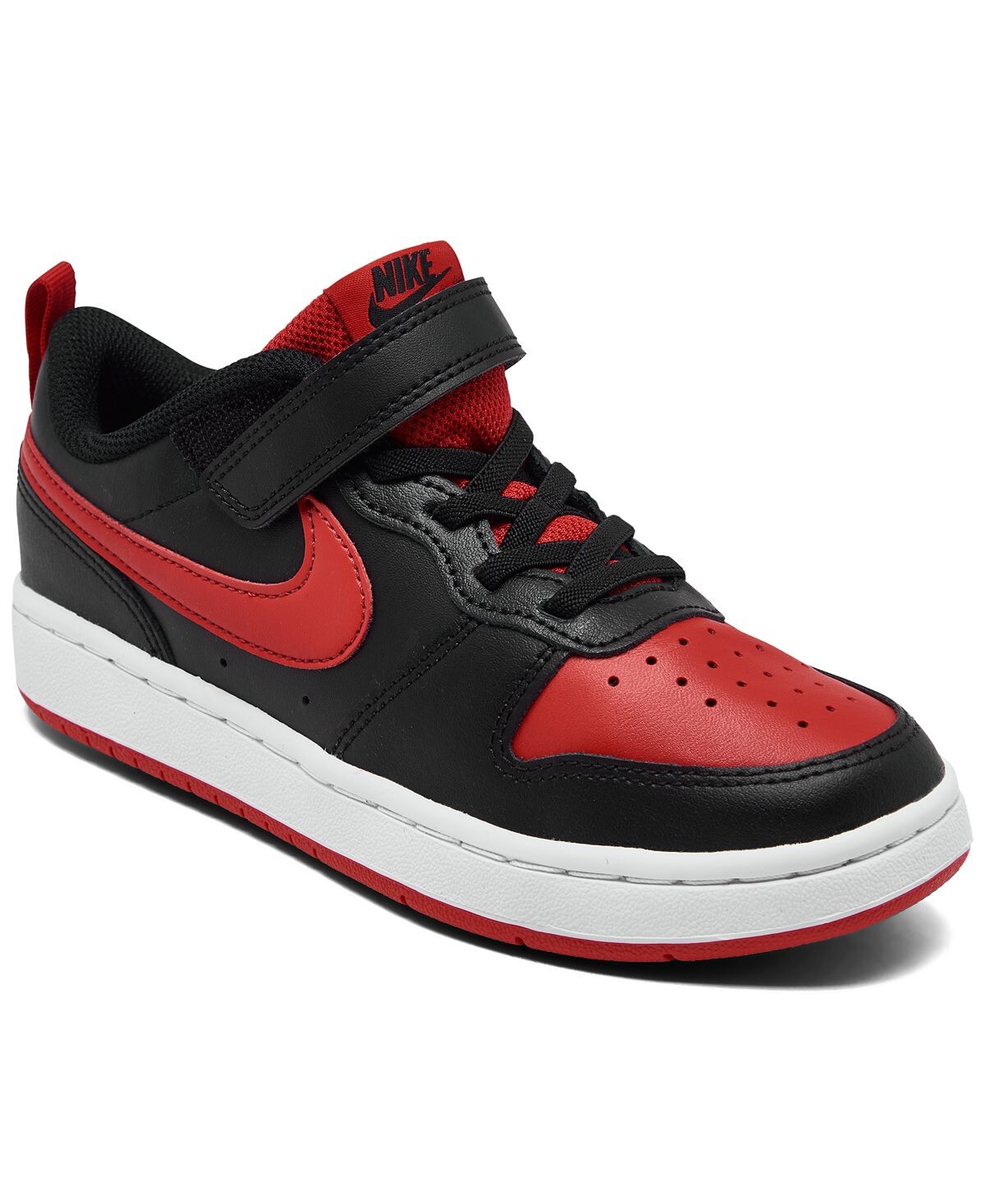 

Повседневные кроссовки Little Boys Court Borough Low 2 от Finish Line Nike