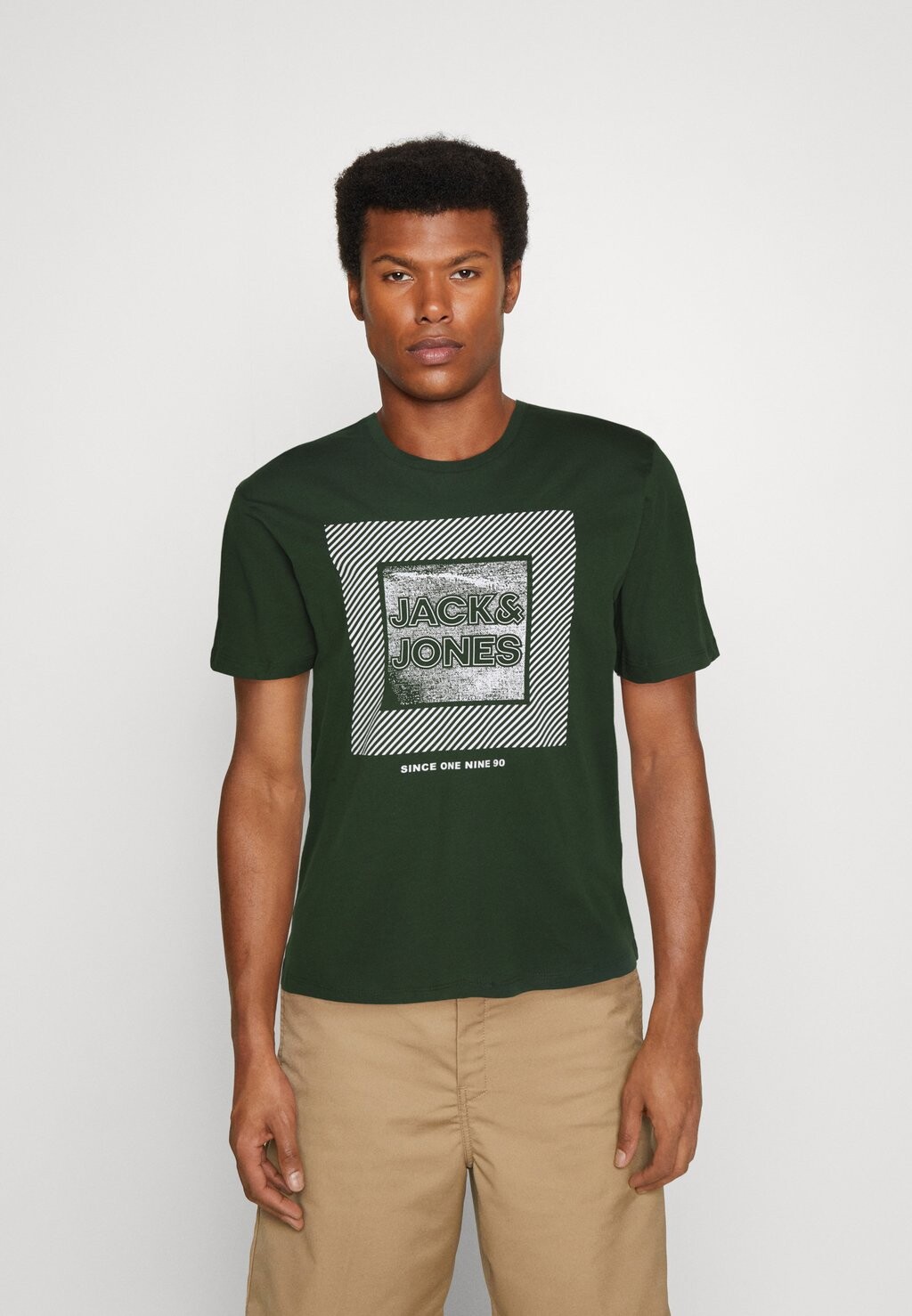

Футболка с принтом Jack & Jones, темно-зеленый