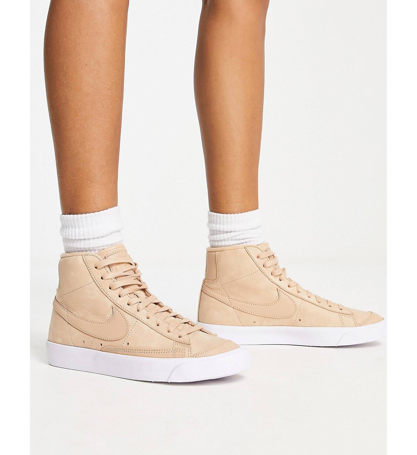 

Светло-коричневые кроссовки Nike Blazer Mid Premium вачетта, Коричневый