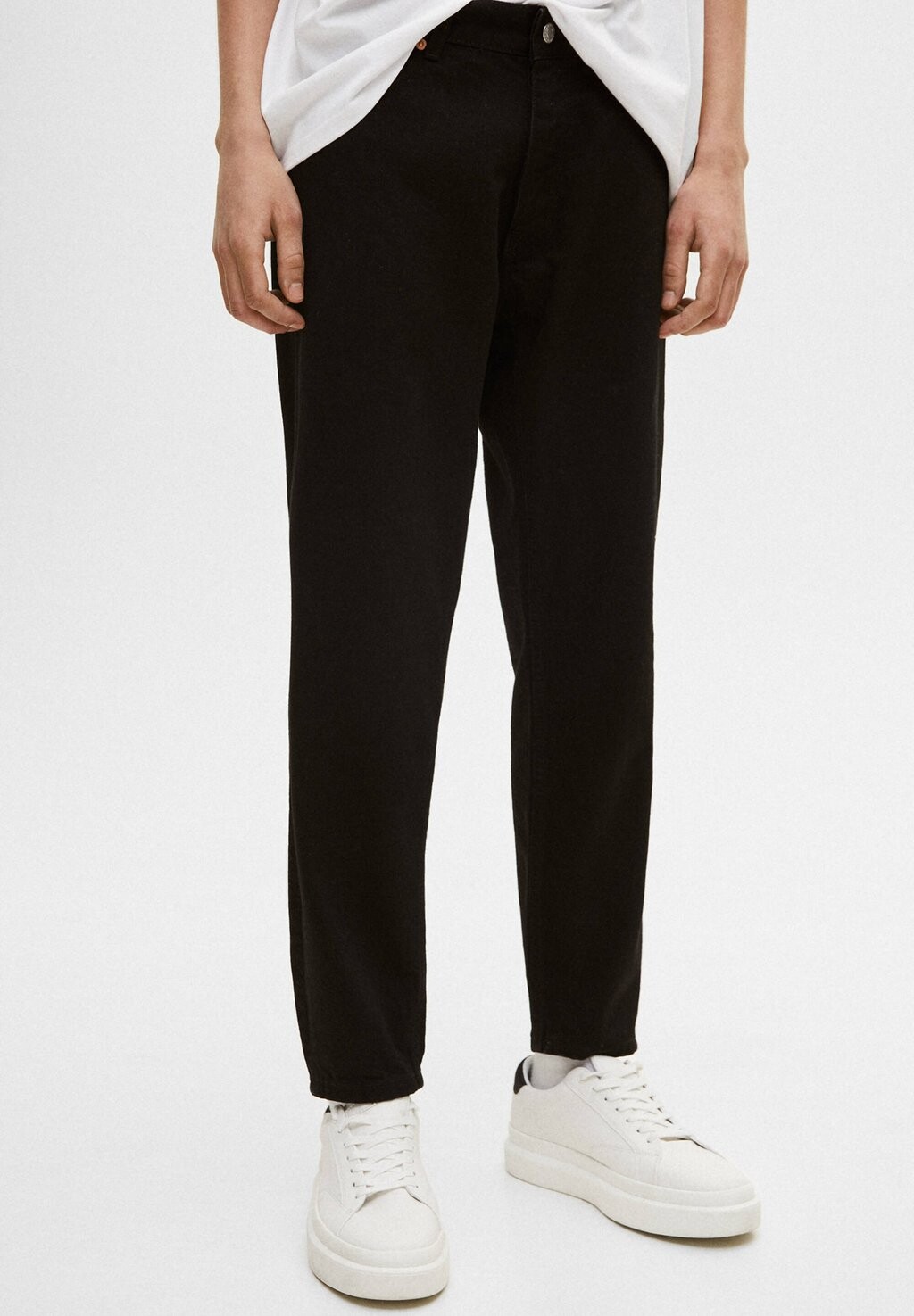 

Джинсы прямого кроя PULL&BEAR
