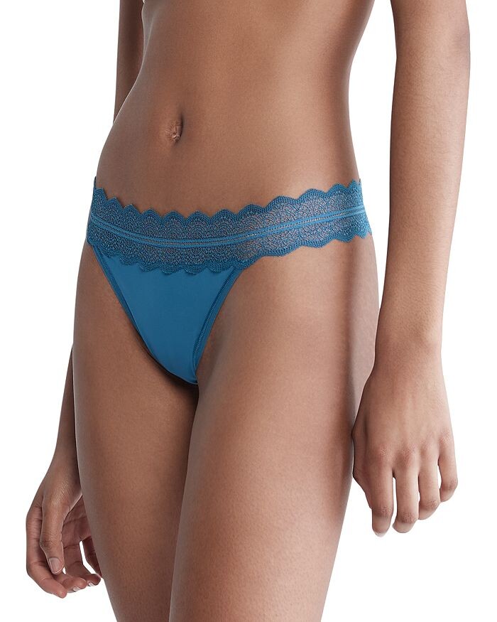 

микро кружевные стринги Calvin Klein