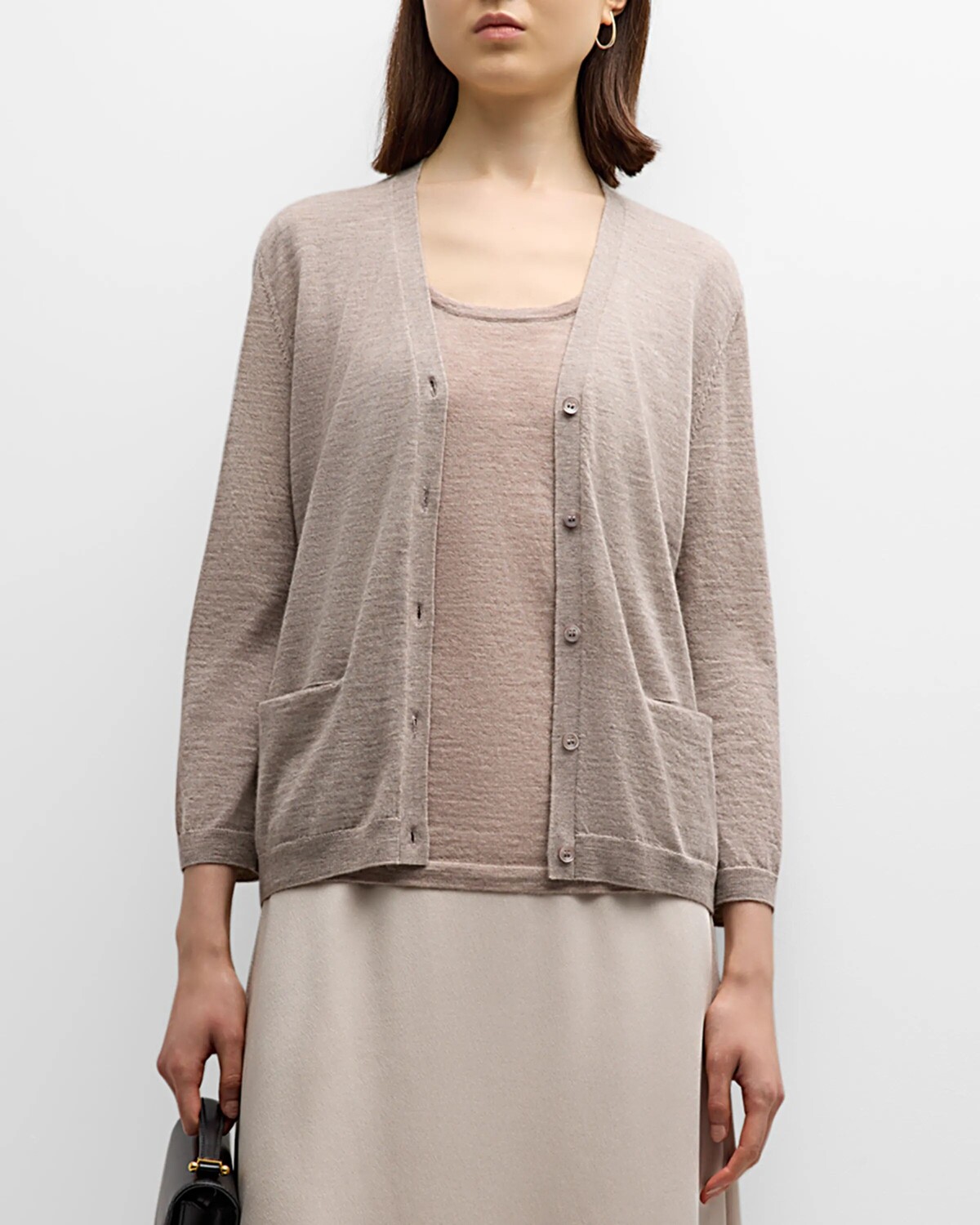 

Кардиган Superfine из кашемира на пуговицах спереди Neiman Marcus Cashmere Collection, цвет Cafe