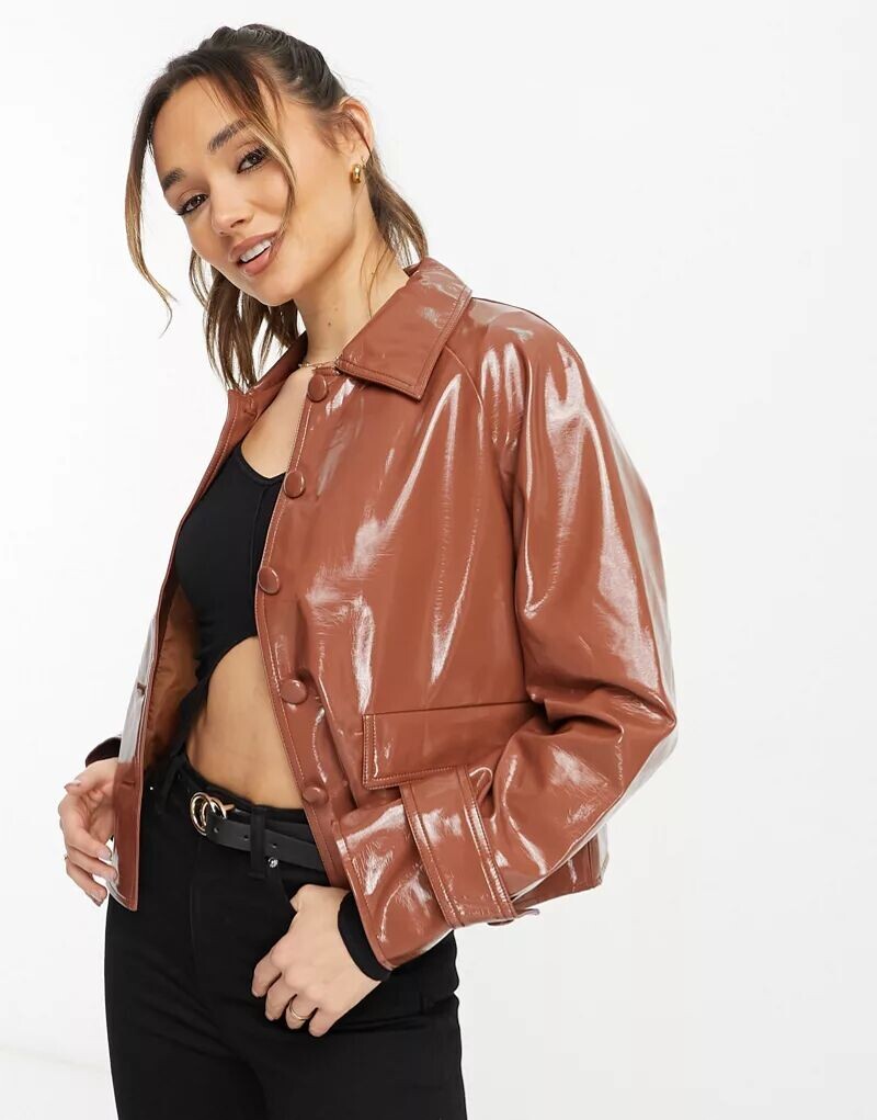 

Коричневая виниловая куртка свободного кроя River Island