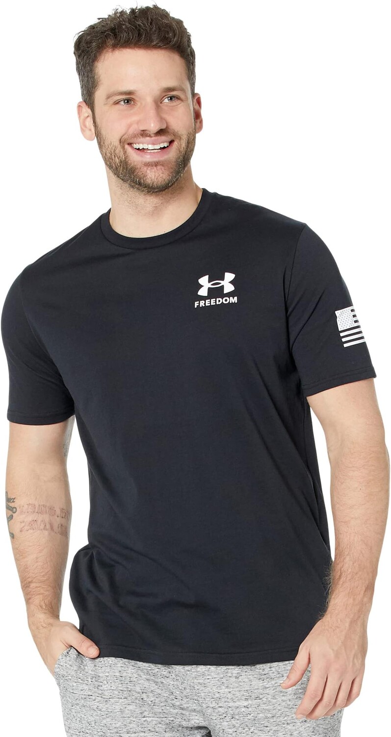 

Новая футболка с флагом свободы Under Armour, цвет Black/White