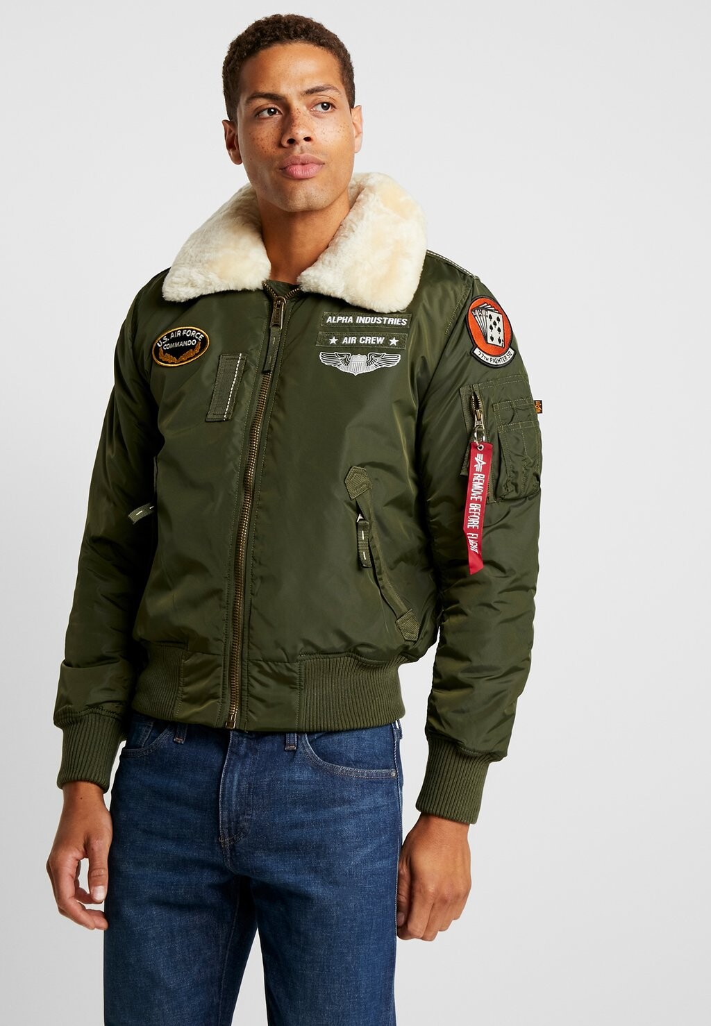 

Куртка зимняя Alpha Industries