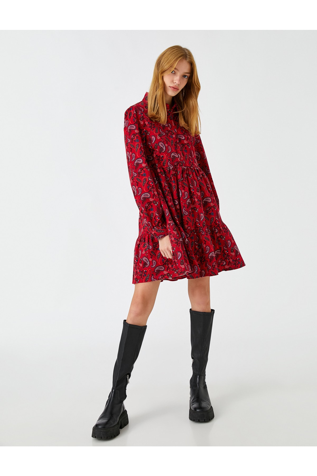 цена Платье-рубашка с воланами и длинным рукавом Koton, бордовый