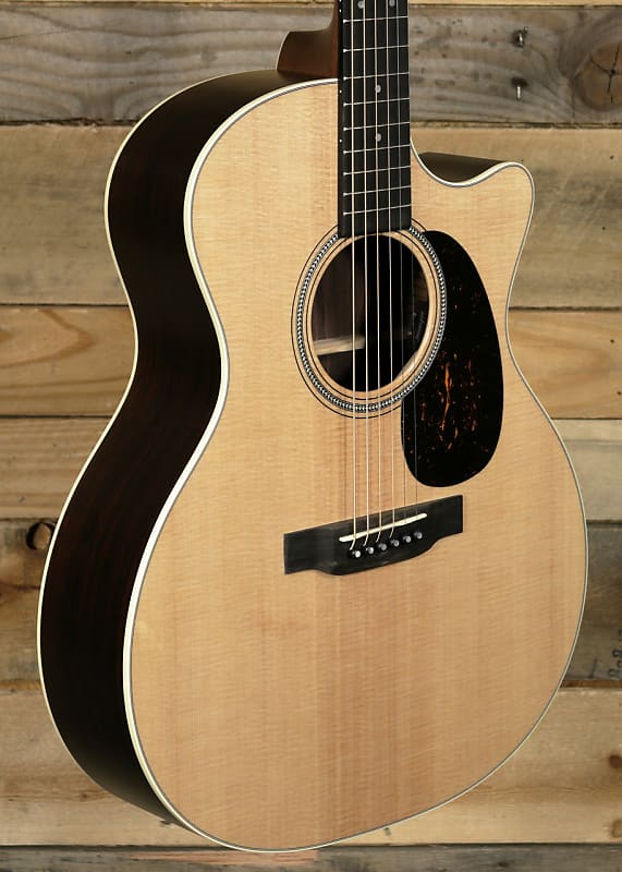 Акустическая гитара Martin GPC-16E Rosewood Acoustic/Electric Guitar w/ Case