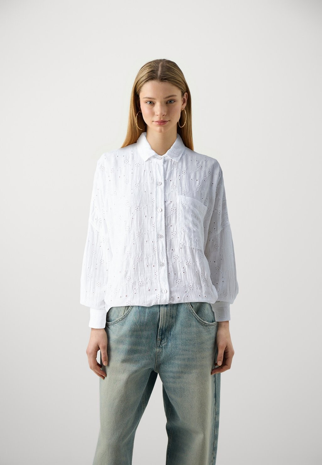 

Рубашка CORE BIG SHIRT American Eagle, белый