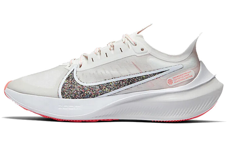 

Кроссовки Nike Zoom Gravity 1 женские