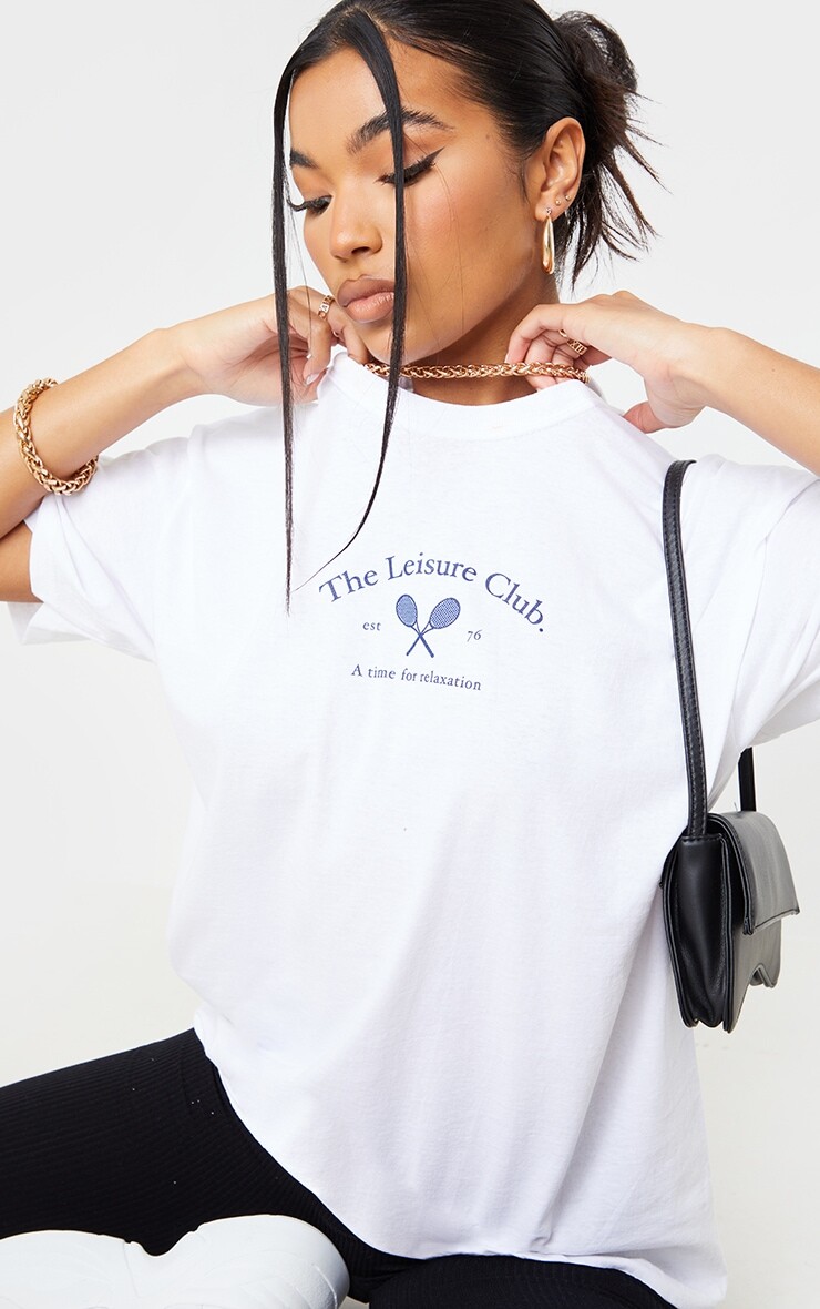 

PrettyLittleThing Белая футболка с принтом The Leisure Club, Белый