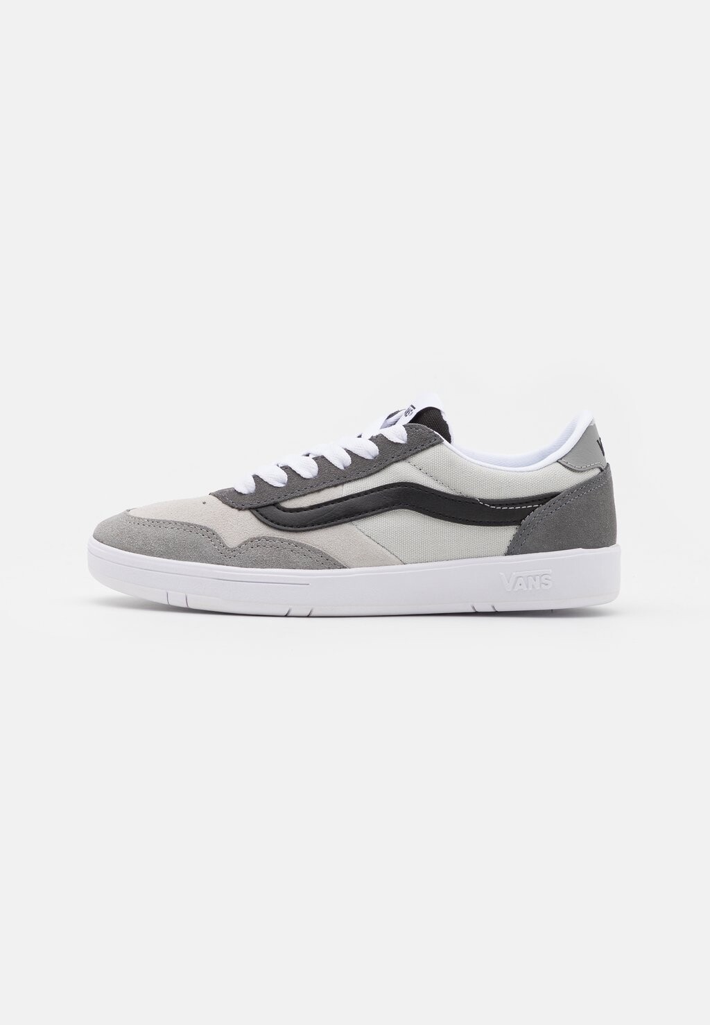 

Кроссовки Vans