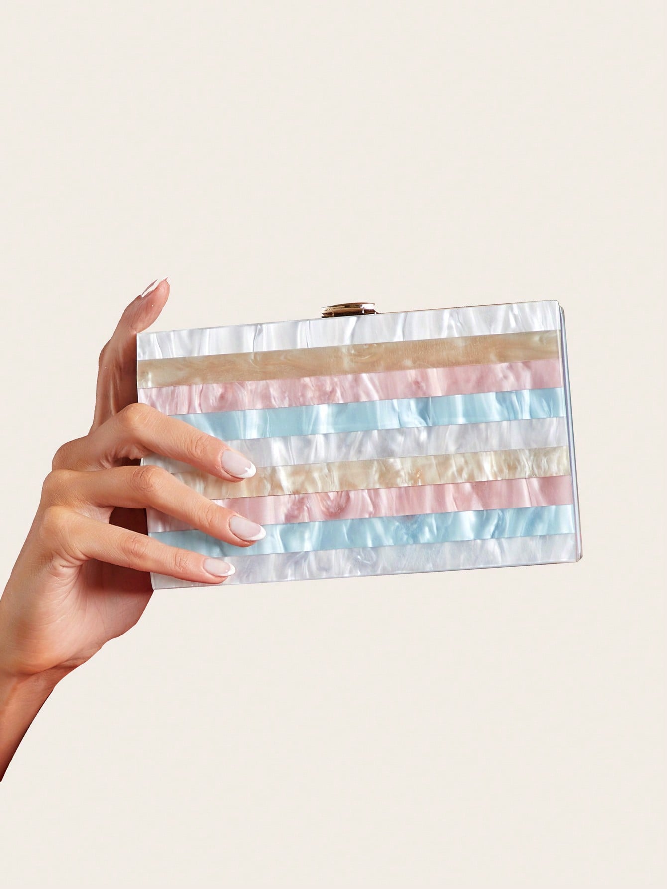 Миниатюрная квадратная сумка с цепочкой и графическим узором, многоцветный