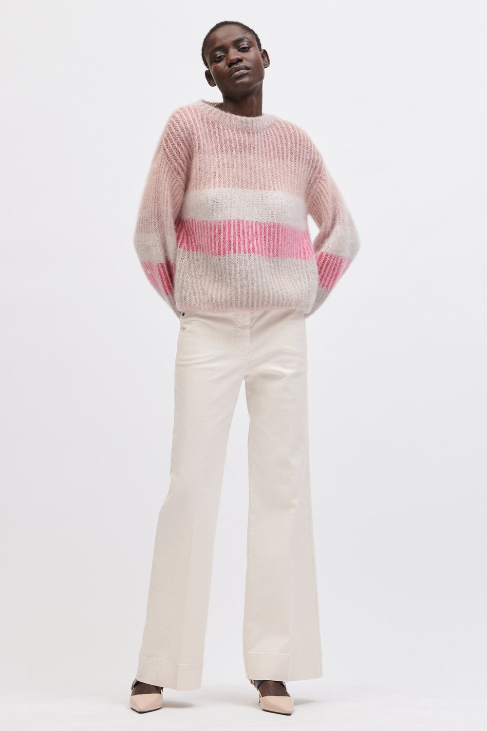 

Настоящий широкий деним. LUISA CERANO, цвет light denim