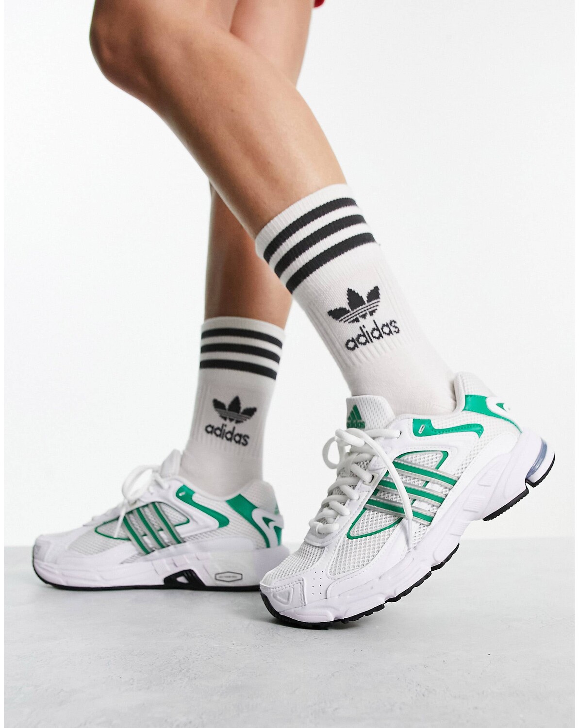 

Бело-зеленые кроссовки adidas Originals Response CL, Зеленый