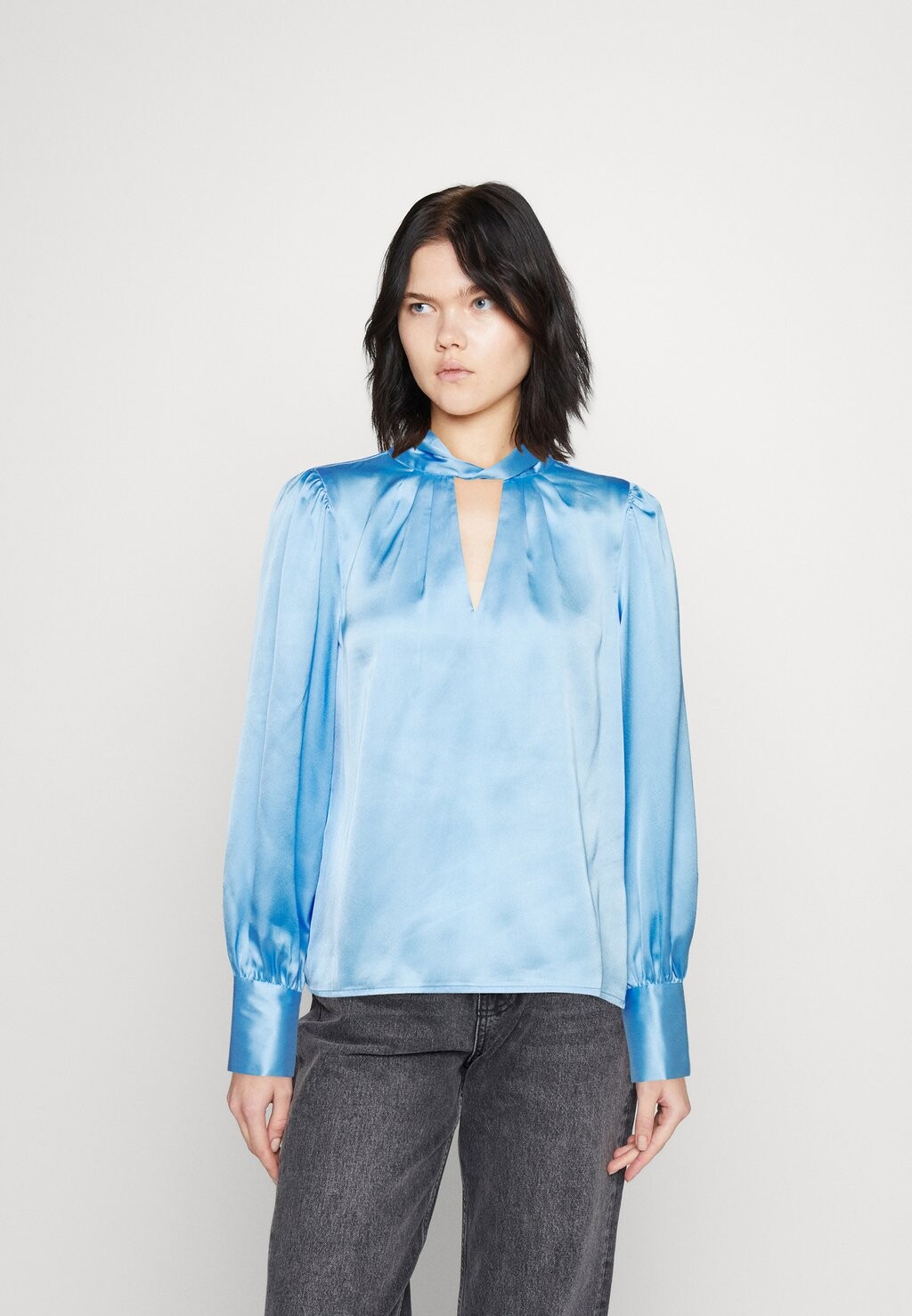 

Блузка Vero Moda