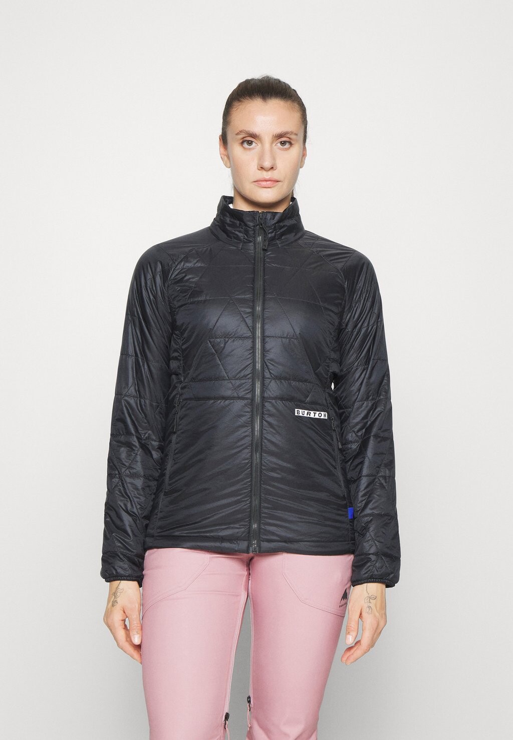 

Куртка для сноуборда ЖЕНСКАЯ КУРТКА VERSATILE HEAT SYNTHETIC ПУХОВИК Burton, настоящий черный