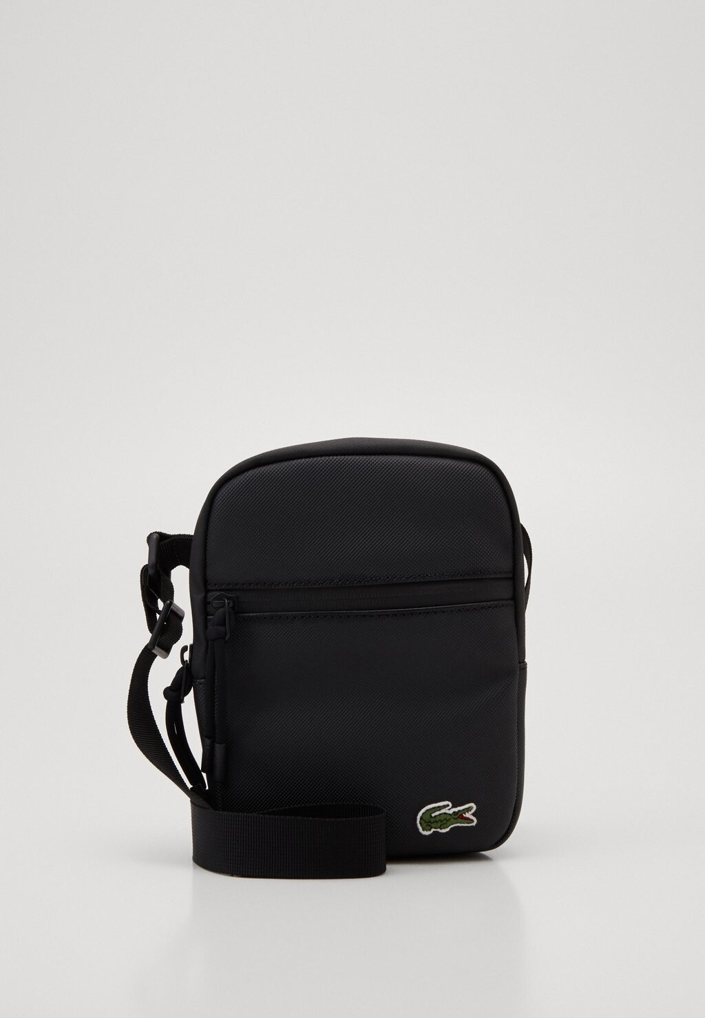 

Сумка через плечо Lacoste, черный
