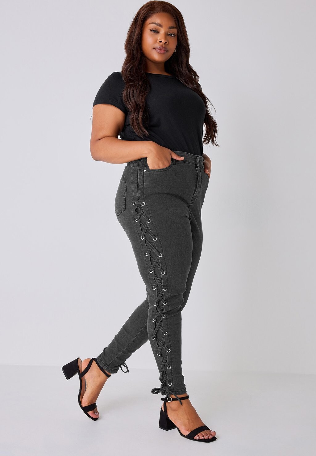 

Джинсы Skinny Fit Lace Up Detail Yours Clothing, черный