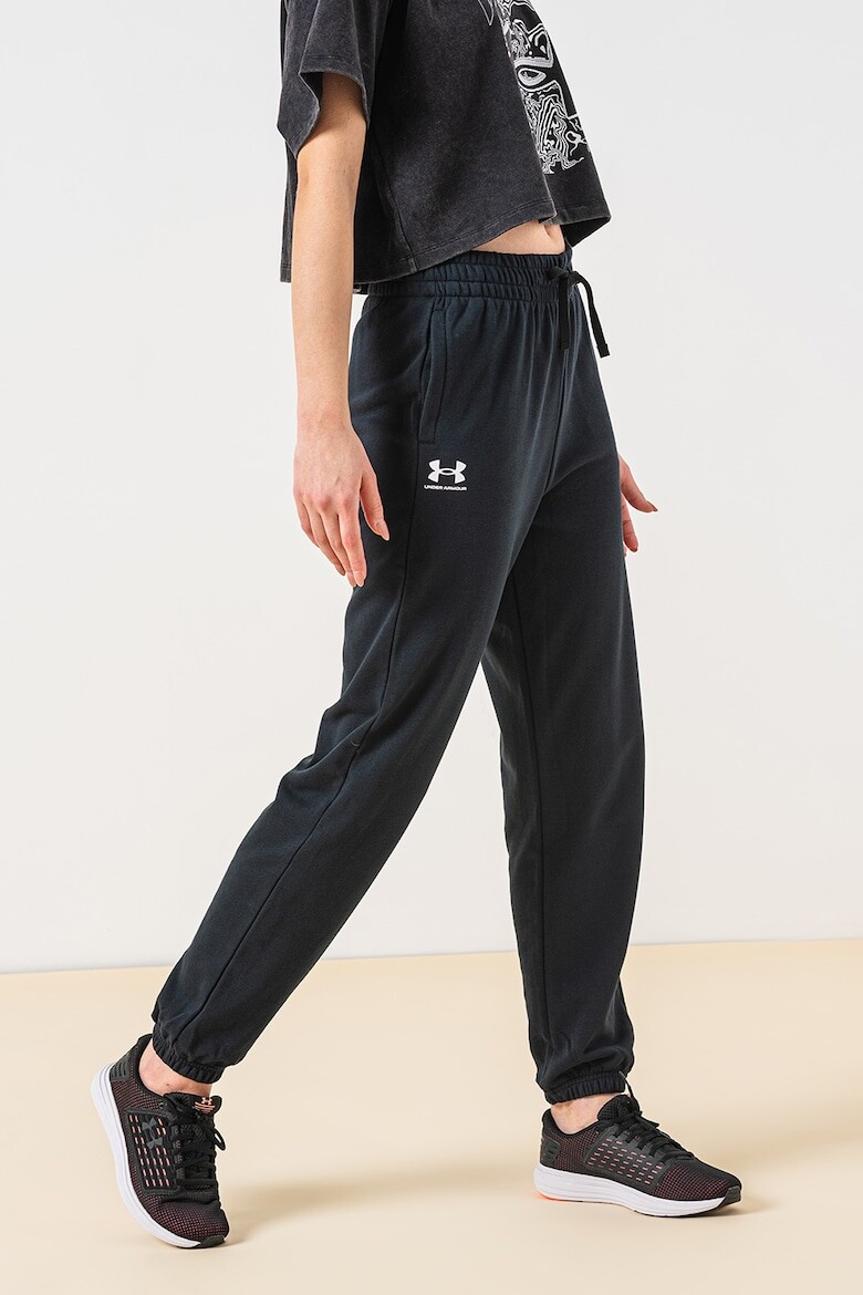 

Тренировочные штаны соперника Under Armour, черный