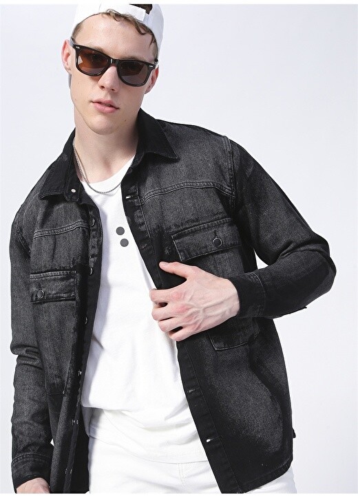 

Черная мужская куртка батик оверсайз Black On Black, Черный