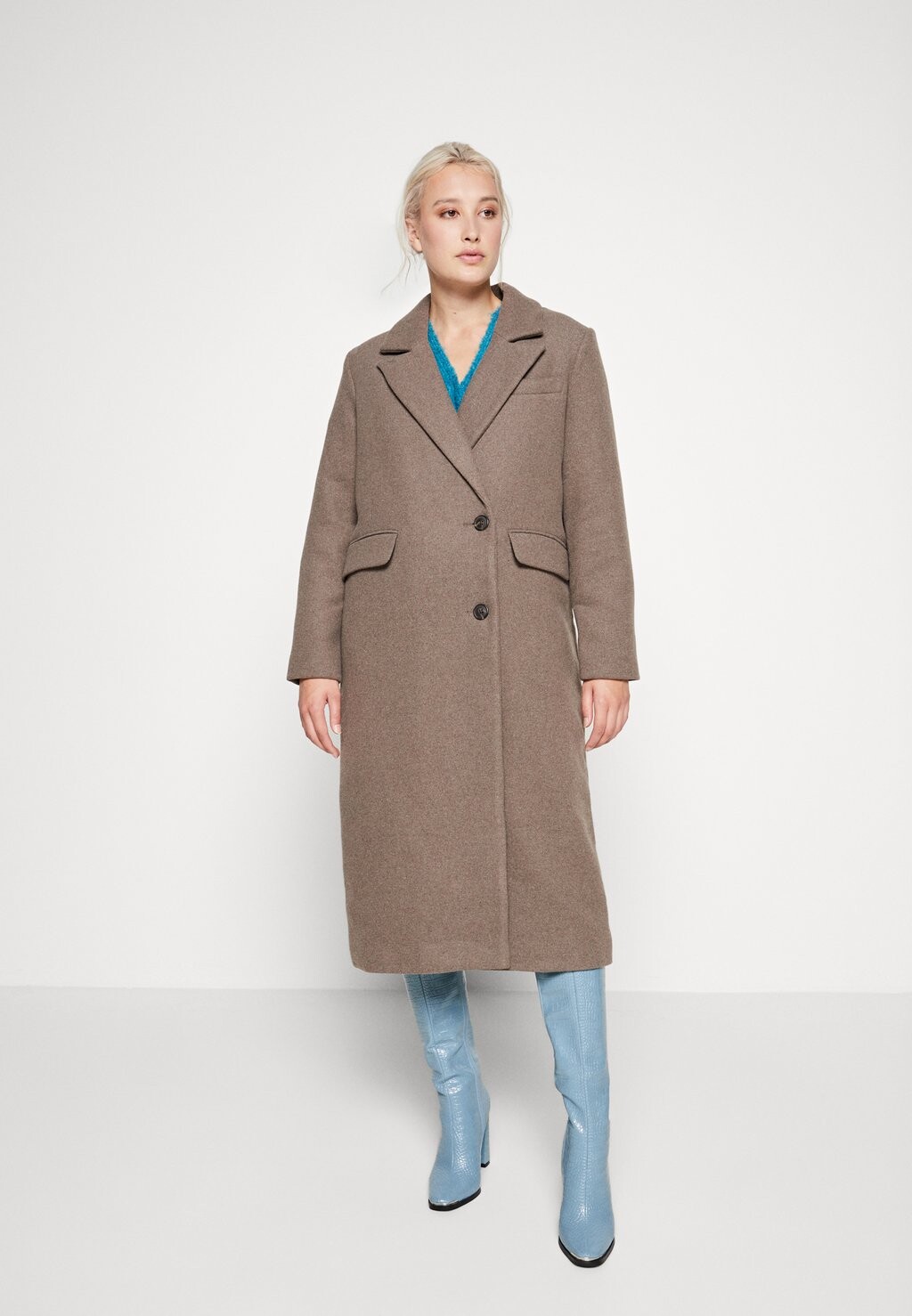 

Классическое пальто Vero Moda, коричневый