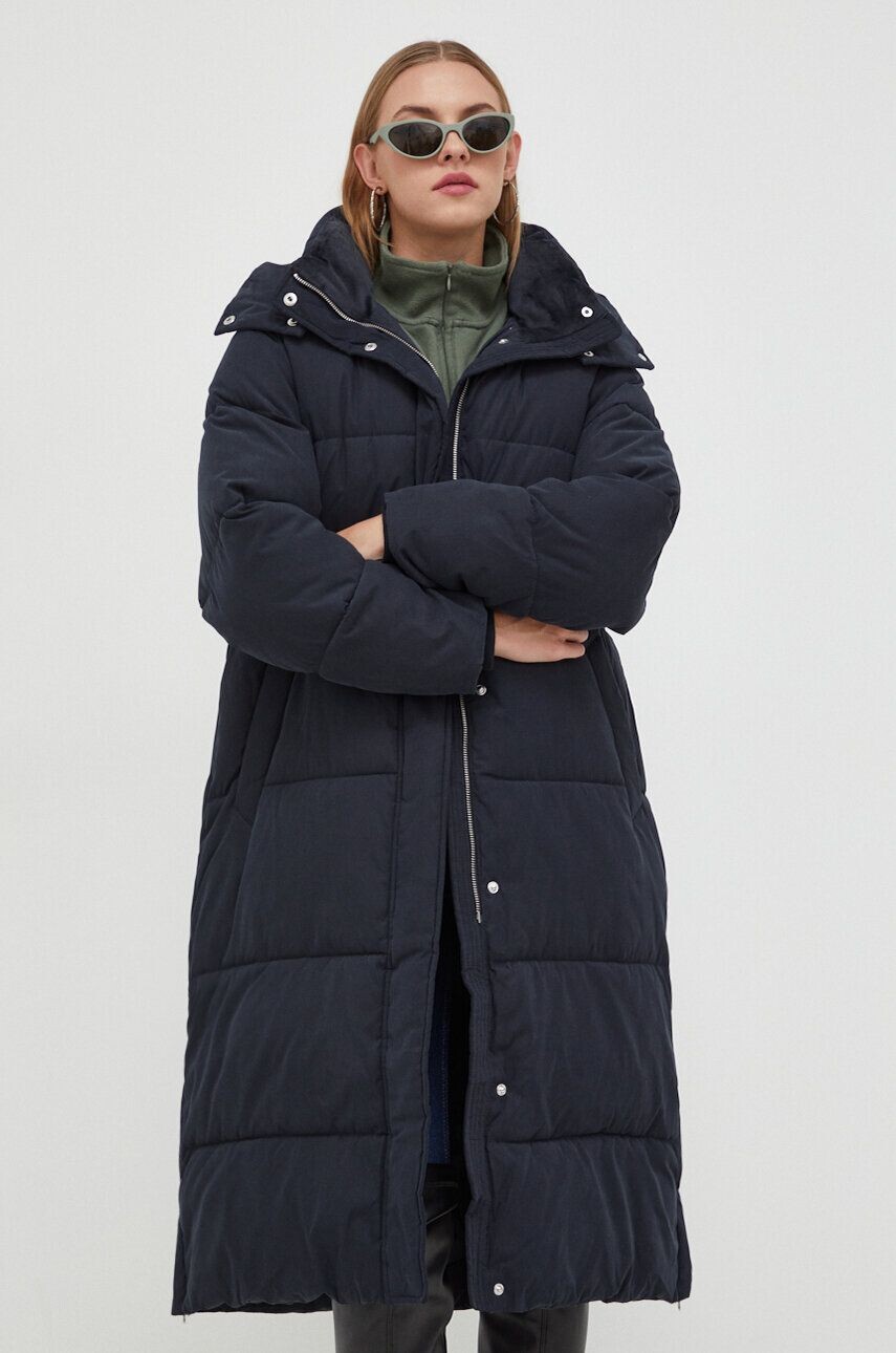 

Куртка Abercrombie & Fitch, черный