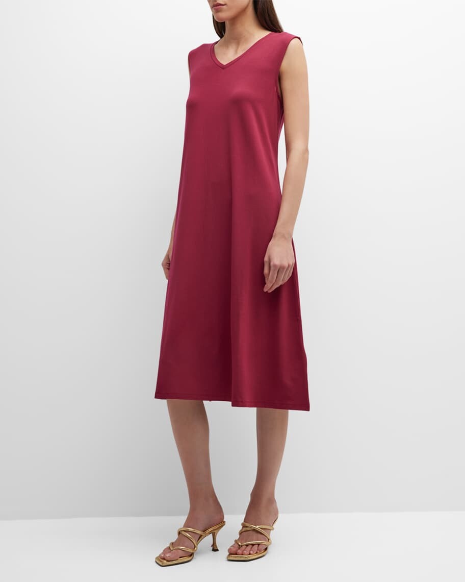 

Трикотажное платье-миди без рукавов с V-образным вырезом Eileen Fisher