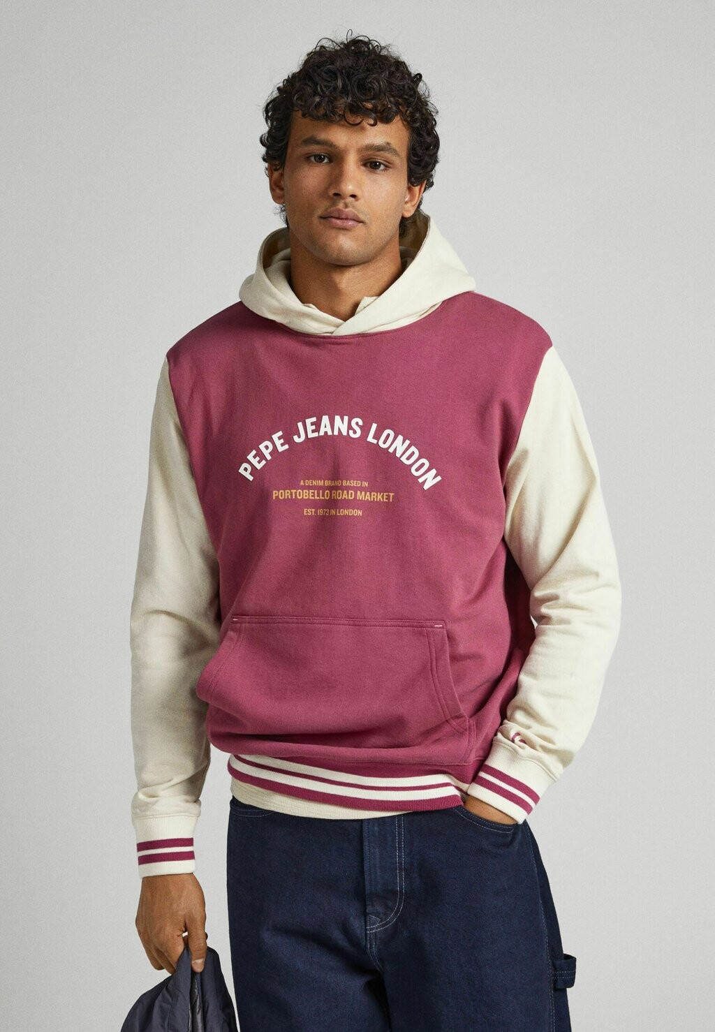 

Худи Pepe Jeans