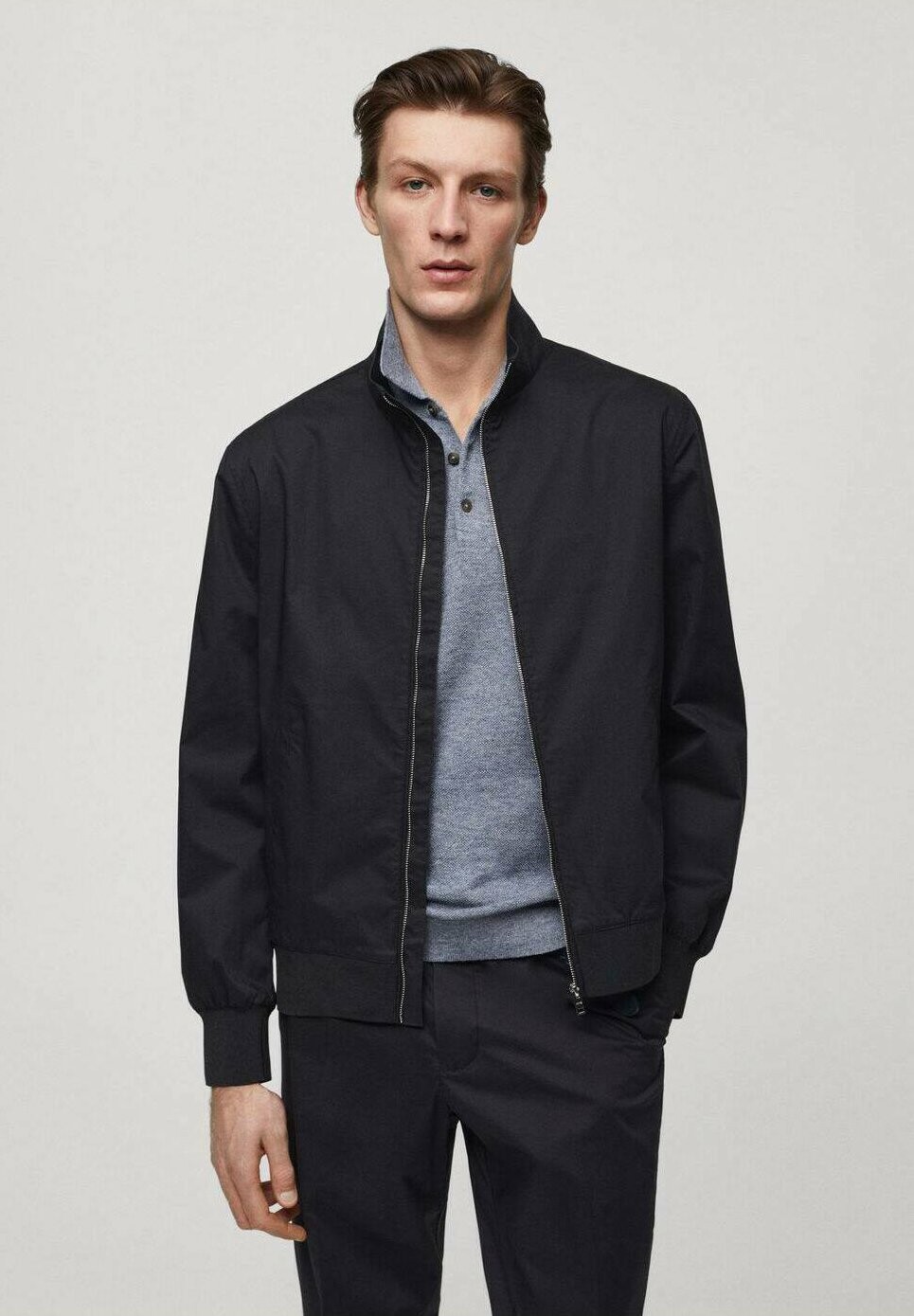 

Демисезонная куртка Mango, цвет dark navy