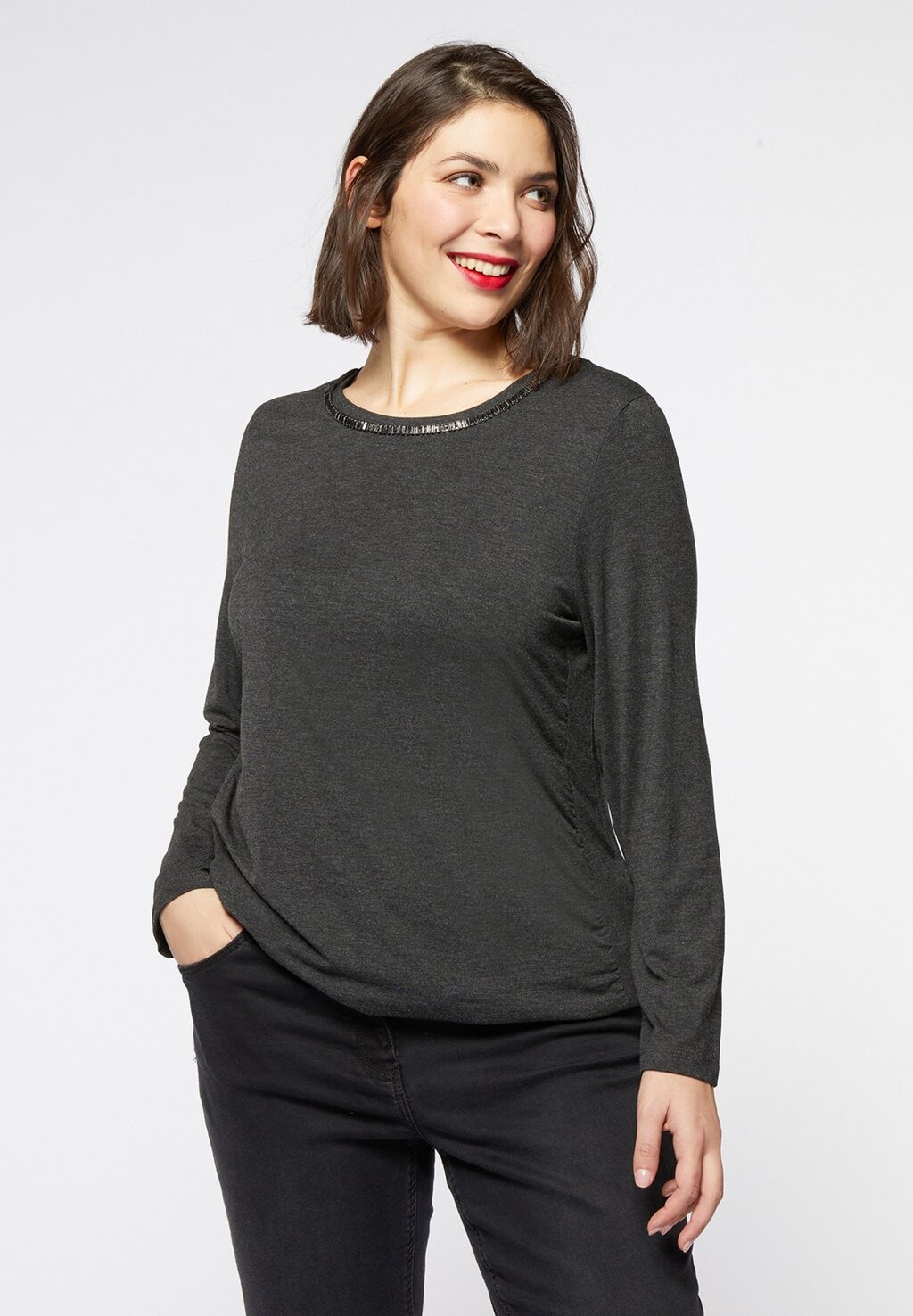 

Футболка с длинным рукавом Con Scollo Ricamato Fiorella Rubino, цвет grigio