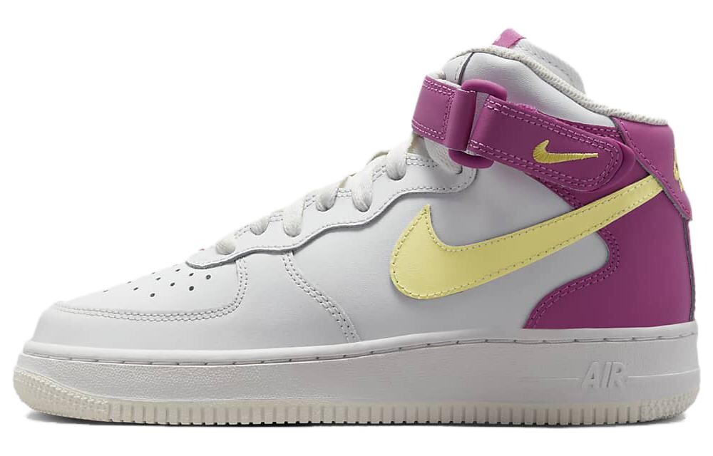 

Женские кроссовки для скейтбординга Nike Air Force 1