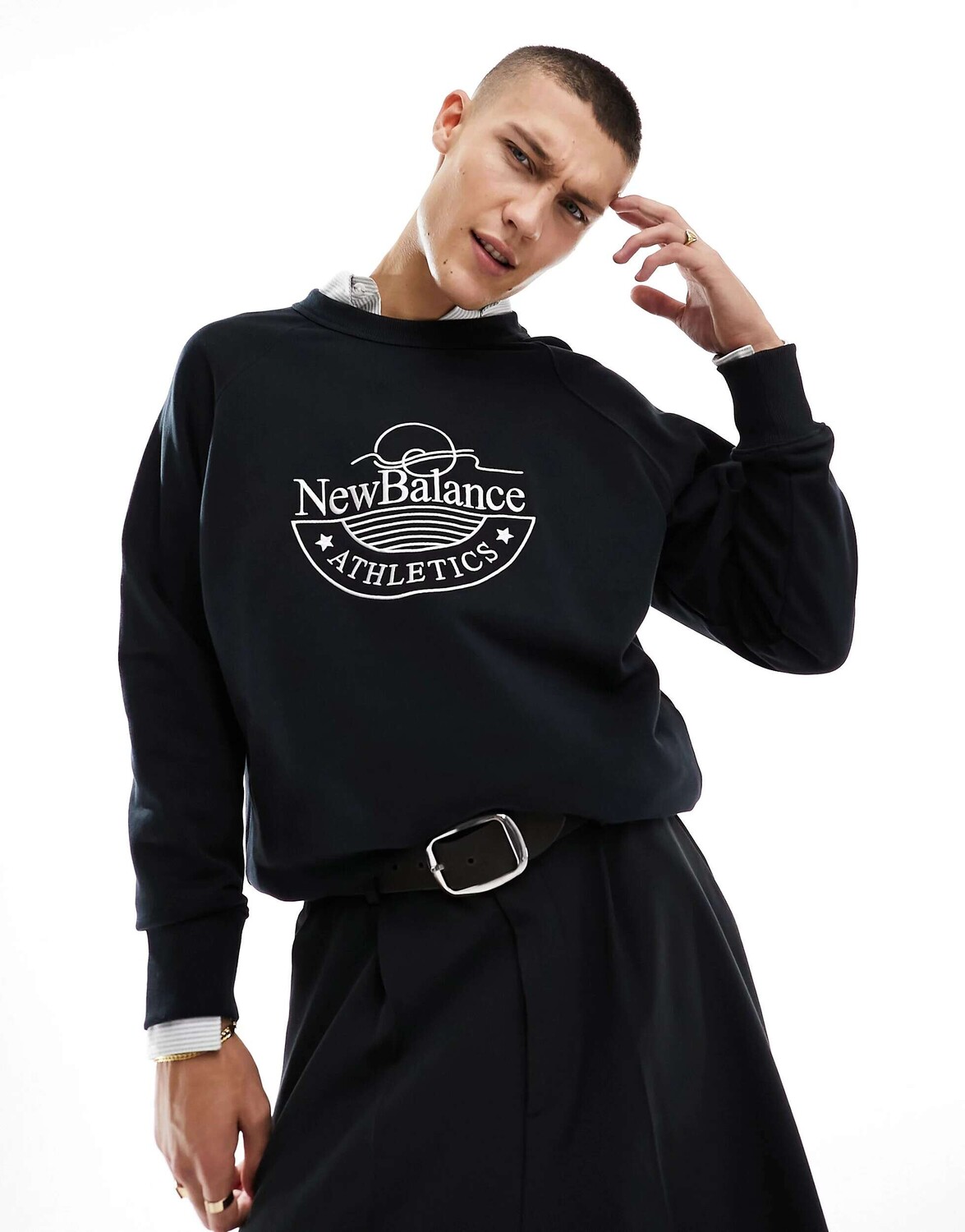 

Черная толстовка с рисунком New Balance, Черный